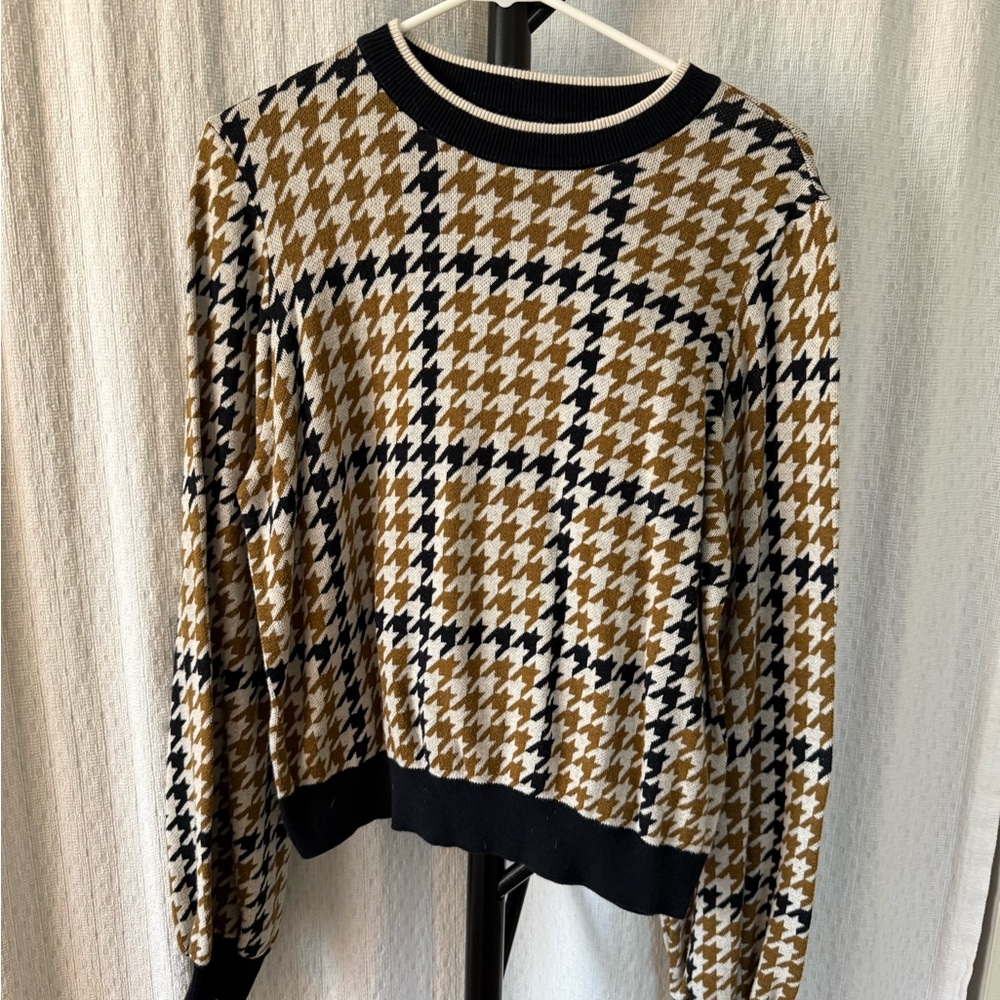 Who What Wear Black and Brown Crew Neck Sweater
